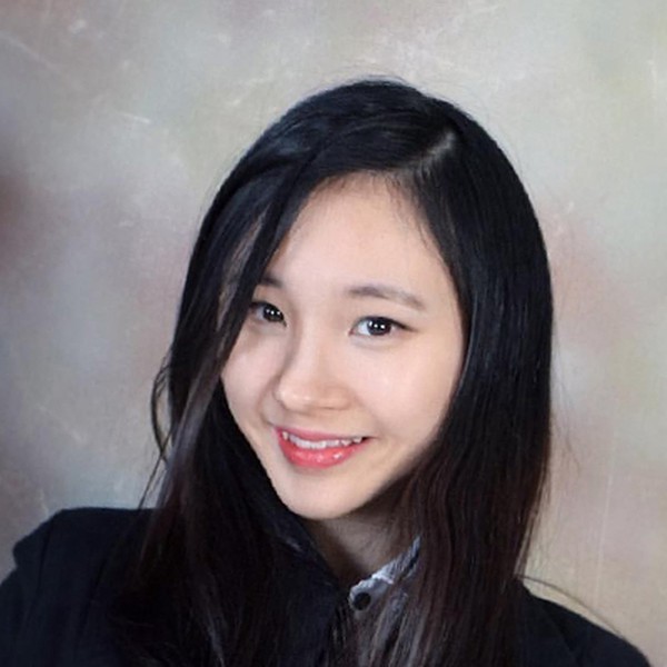 Adelyn Chen - App Designer