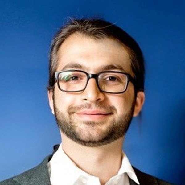 Ali Nezamolmaleki - On-page SEO Expert