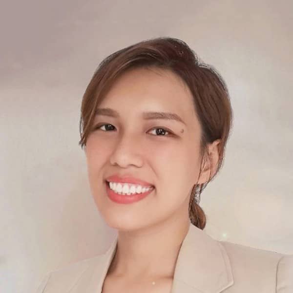 Caroline Rocaline - Adobe Creative Cloud Specialist