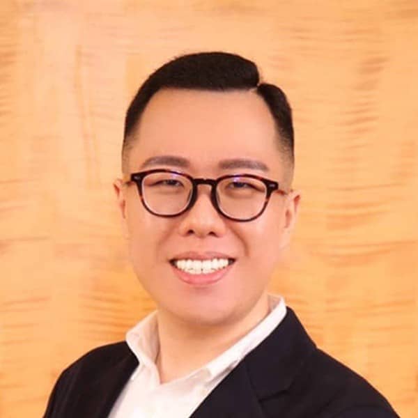 Douglas Yong - E-Commerce Content Marketer
