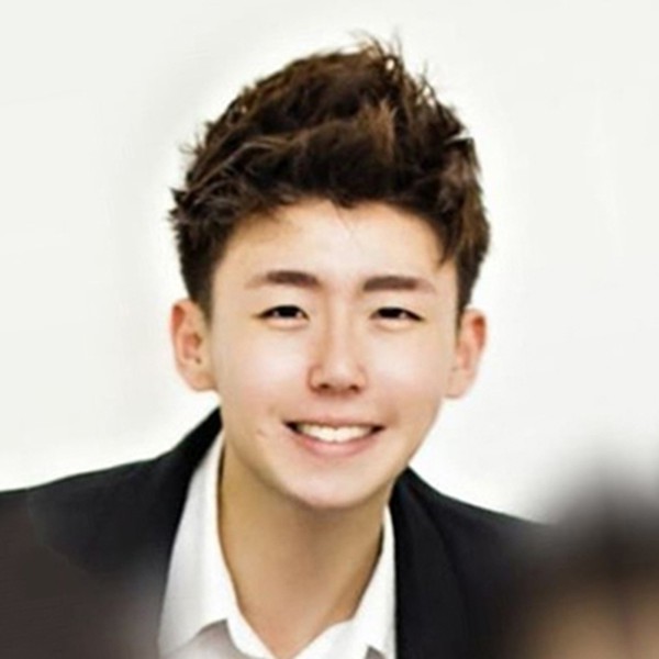 Louis Sim - Instagram Marketer
