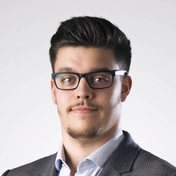 Oliver Lindahl - dbt Developer