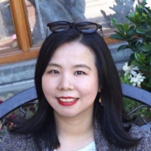 Rainy Liao - Corporate Social Media Expert