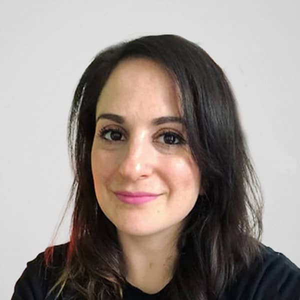 Stacy Gever - Copywriter
