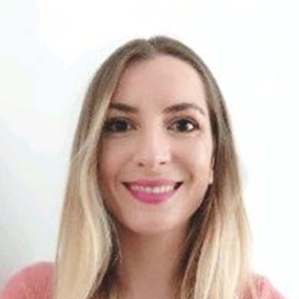 Virginia Santos - Ad Tech Marketer
